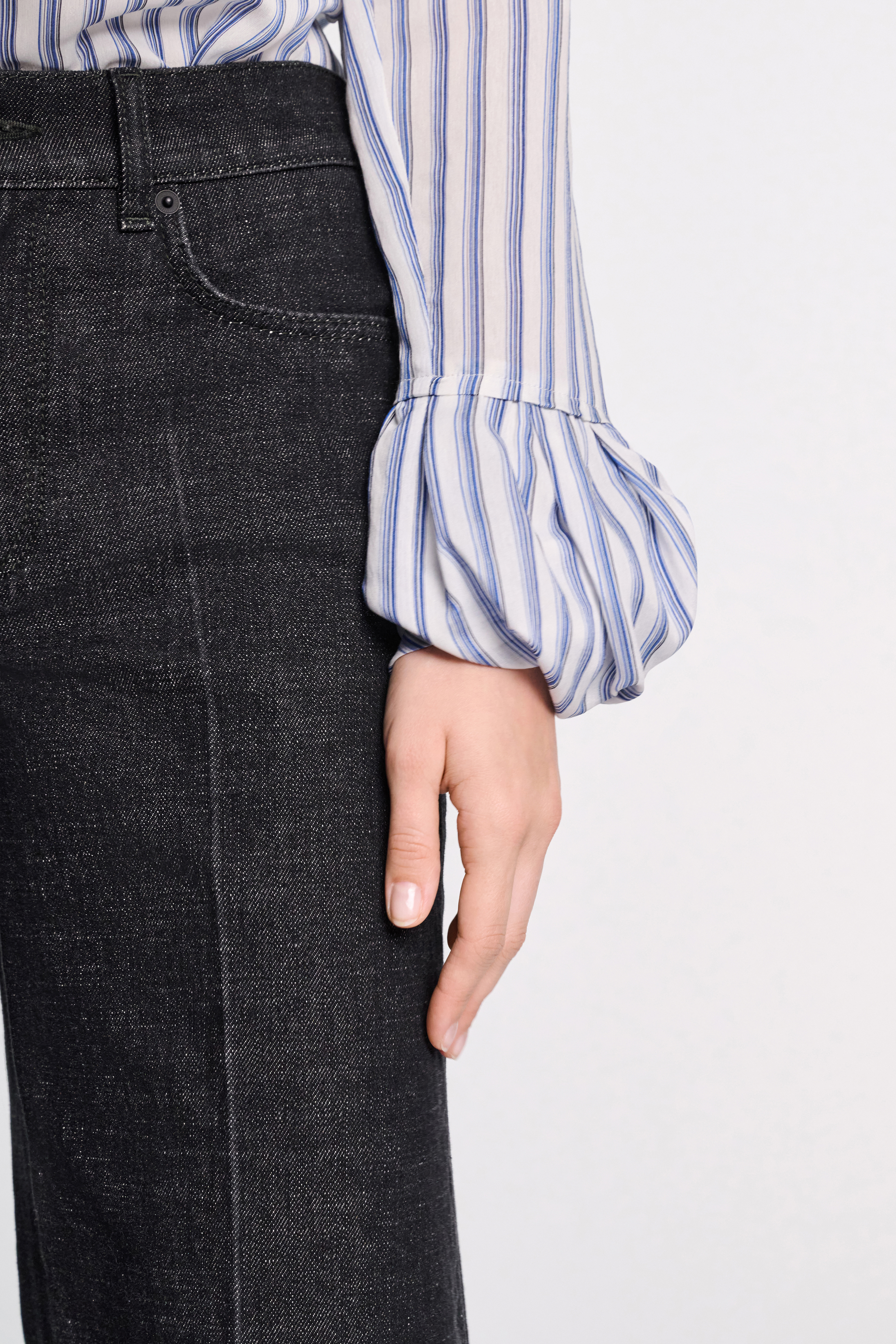 Dorothee Schumacher Blouse with balloon cuffs white sky mix